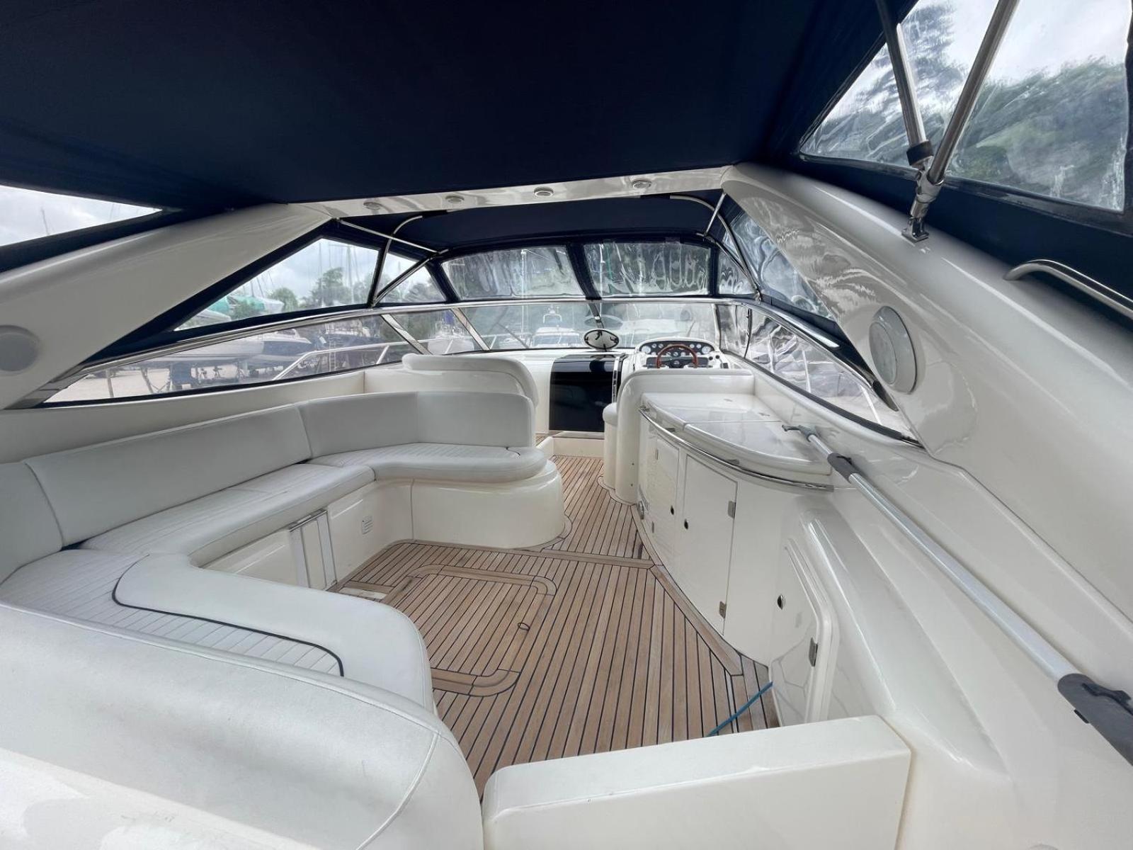 Boat Accommodation Ltd Torquay Esterno foto
