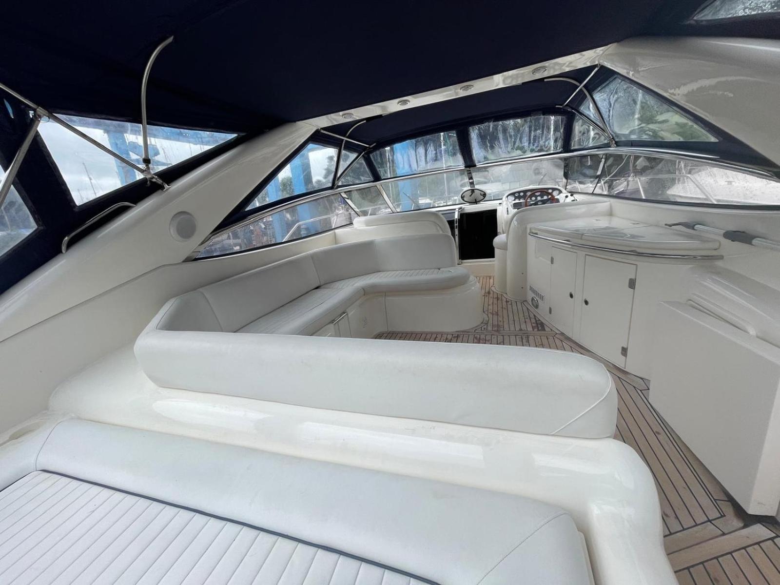 Boat Accommodation Ltd Torquay Esterno foto
